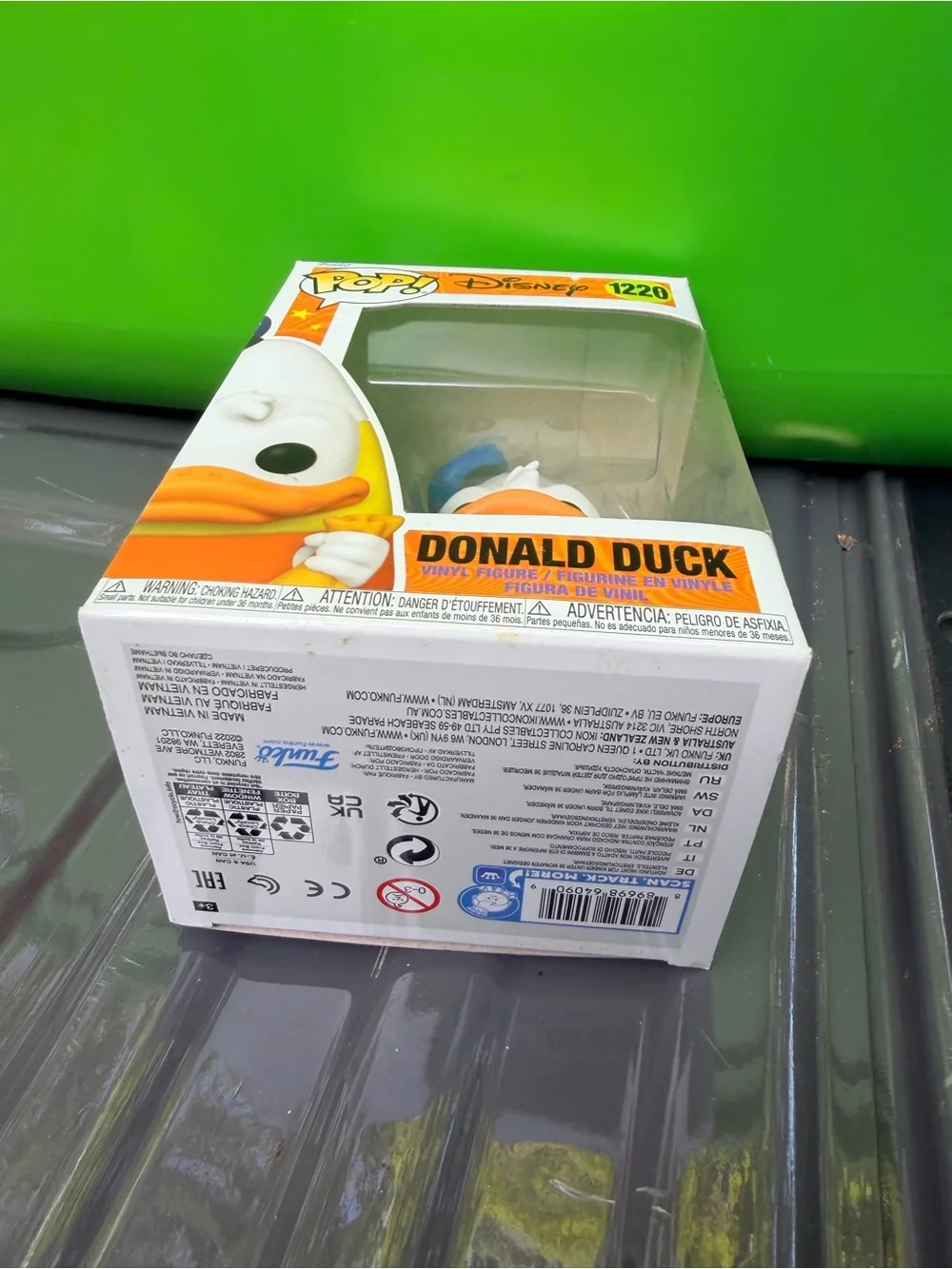 Funko Donald Duck Orange and White Vinyl Pop! Figure #1220‎